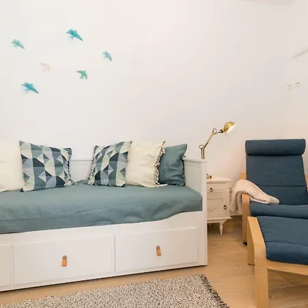 Yin Studio By Algartur Tavira