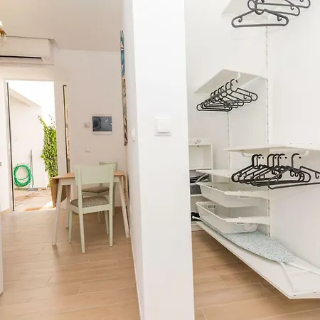 Yin Studio By Algartur * Tavira